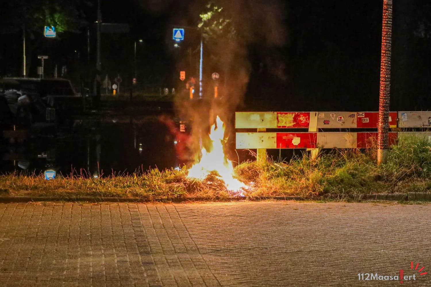 Scooterbrand aan Wipperskade in Maassluis blijkt prullenbakbrand