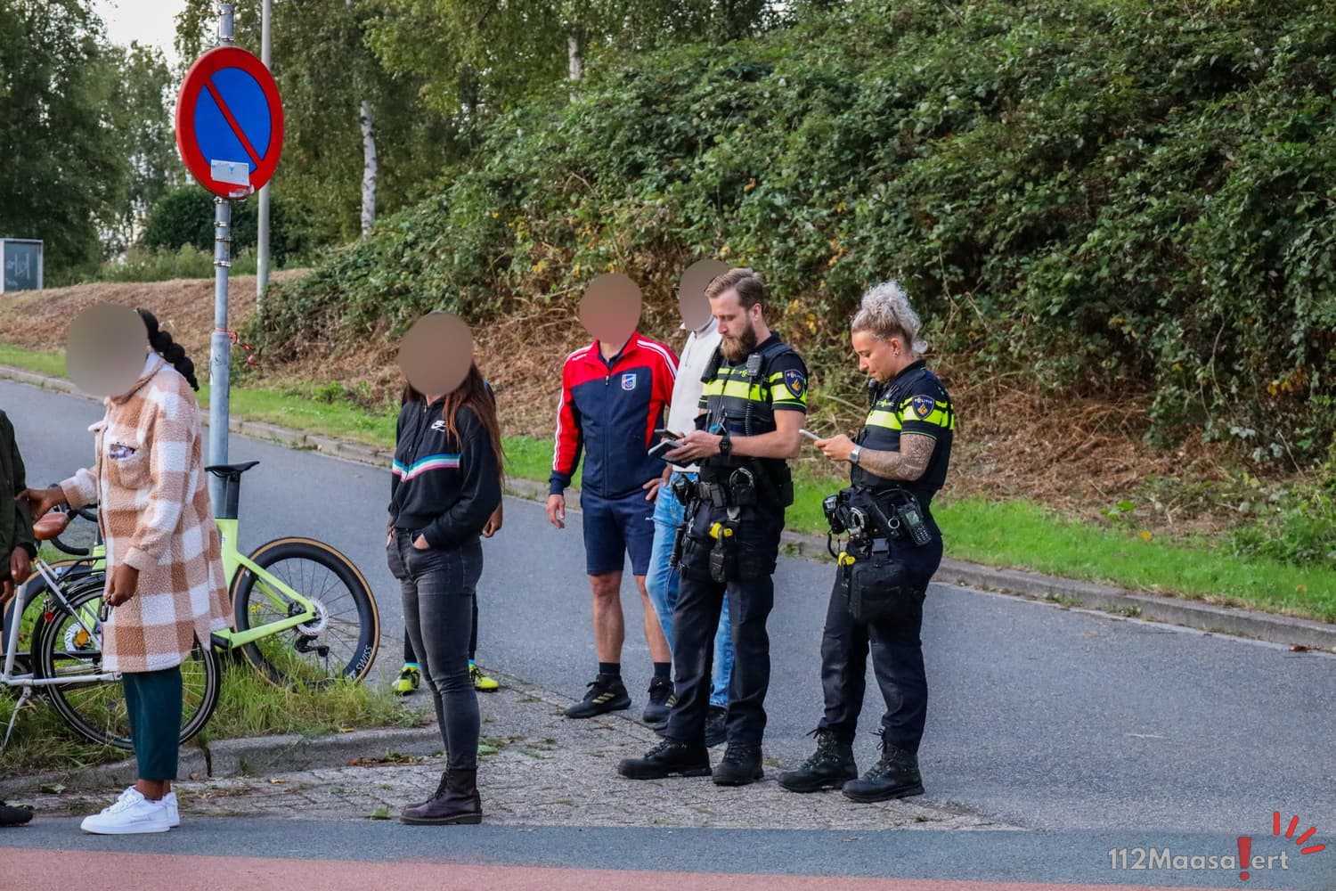 Ongeval met twee fietsers op Broekpolderweg in Vlaardingen