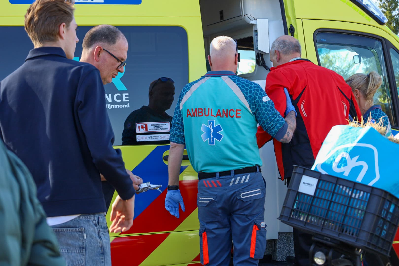 oudere man gewond na val in Maasland aan Oude Veiling