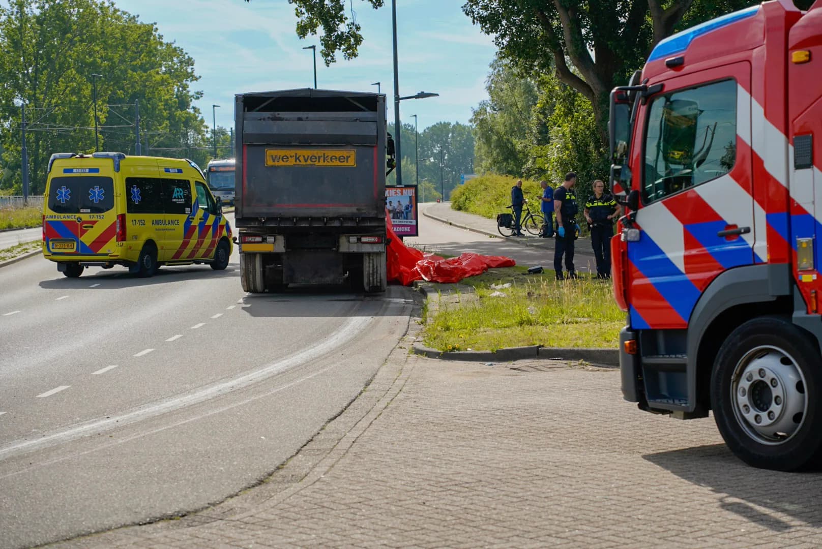 Persoon overleden bij ernstig verkeersongeval op de Nieuwe Damlaan in Schiedam