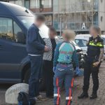 Fietser aangereden door automobilist op de Westlandseweg in Maassluis