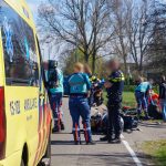Ongeval tussen fietser en scooterrijder op de Zuidbuurt in Maassluis