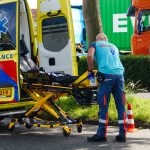 Fietser gewond bij aanrijding op de Industrieweg in Maassluis