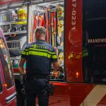 Brand op rondvaartboot in Maassluis, hulpdiensten massaal ingezet