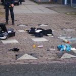 Scooterrijder zwaargewond na botsing met bestelbus