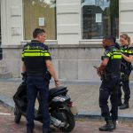 Zwaargewonde na scooterongeluk op Oosthavenkade in Vlaardingen