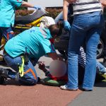 Scooterrijder zwaargewond na val op Job van der Zeelaan in Maassluis