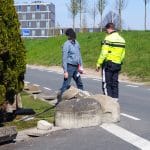 Voetganger gewond na aanrijding met vrachtwagen op Maasdijk